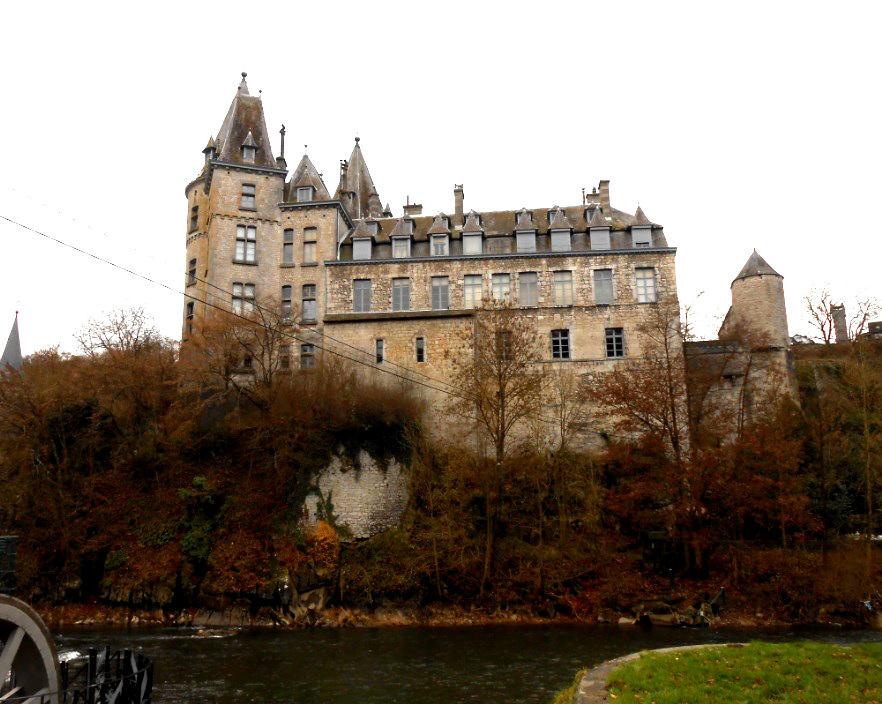Schloss Durbuy (französisch)